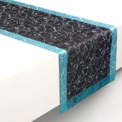 Garnier Thiebaut Chemin De Table LAVA 5 Garnier Thiebaut Chemin De Table LAVA -Décoration D'intérieur 185126 chemin de table lava coloris gris 45 x 150cm